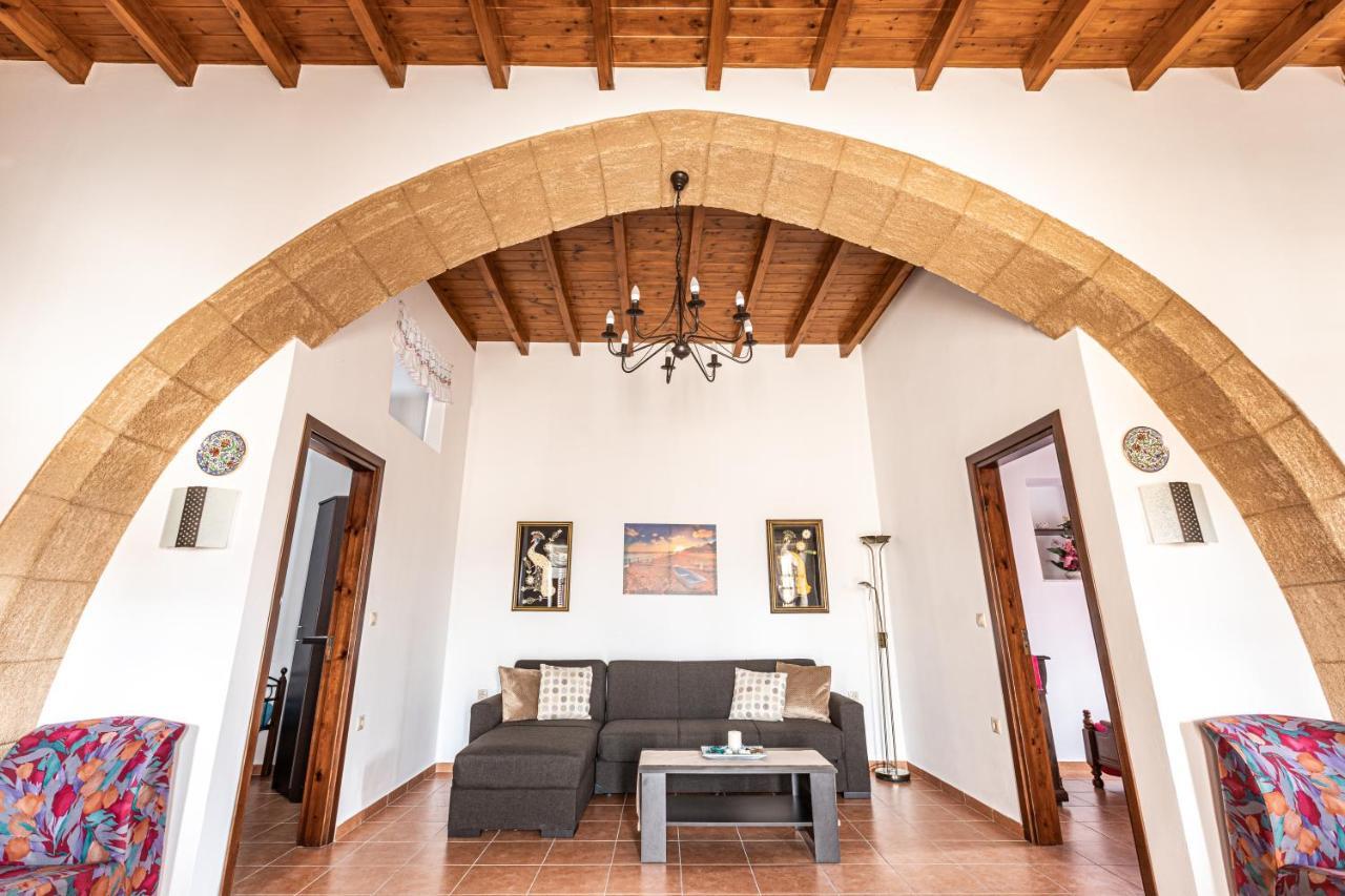Вилла Casa Theoni Kattavia Экстерьер фото